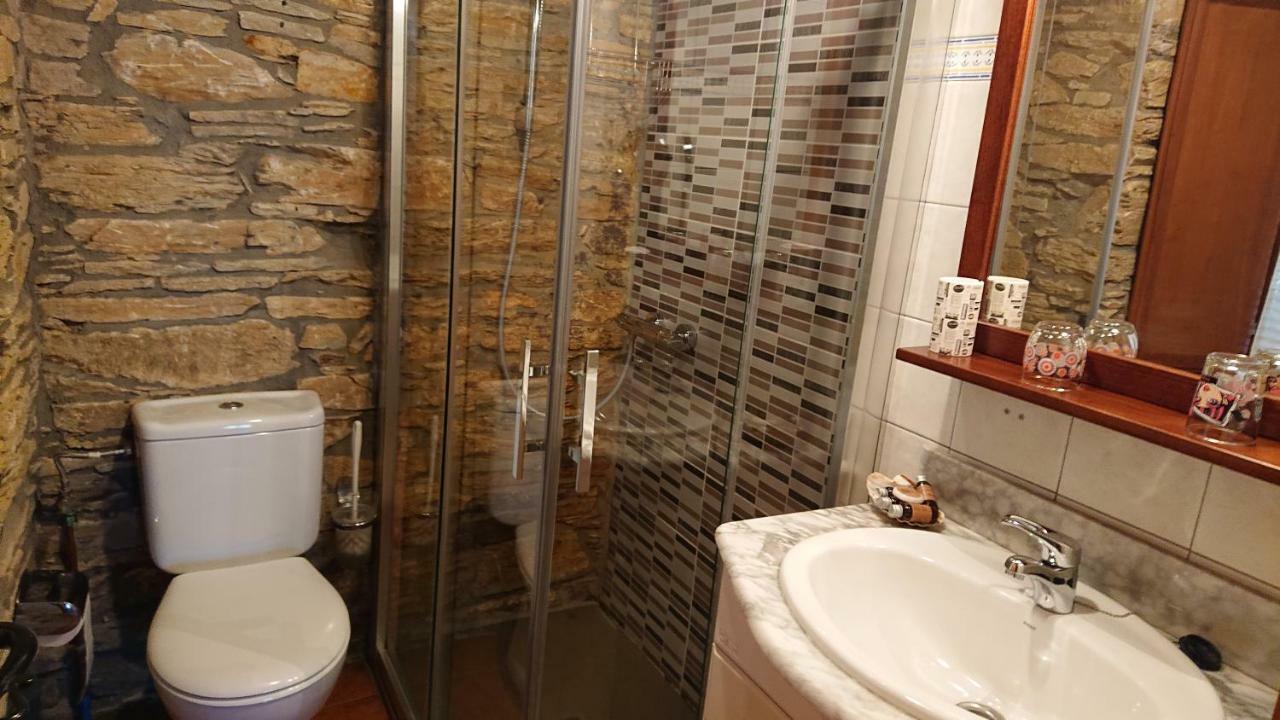 Casa Rural Pandelo Guest House Vega de Valcarce Exterior photo